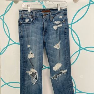 Joe’s Jeans. Boyfriend cut.